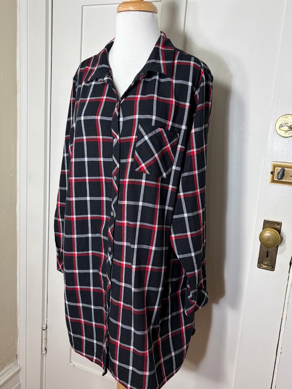 J. Jill 100% Cotton Black, Red, White Plaid Flannel Pockets Long Button Shirt 2X